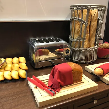 Sure By Western Aeroport 3* Biarritz