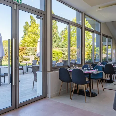 Sure By Western Aeroport Hotel Biarritz