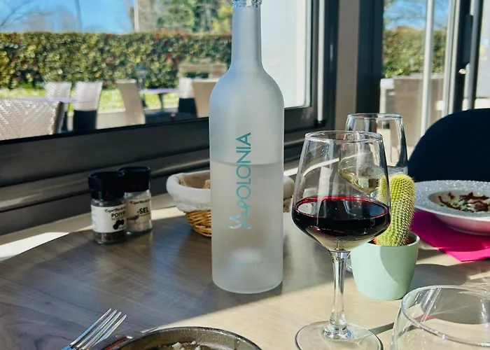 Hotel Sure By Western Aeroport Biarritz