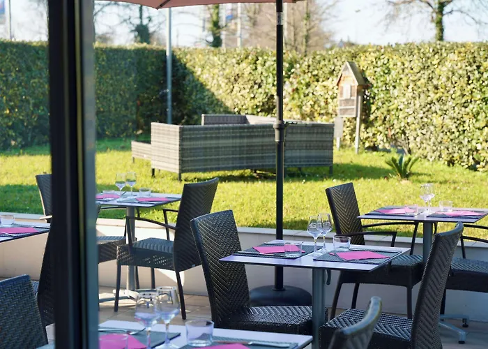 מלון Sure By Western Aeroport ביאריץ