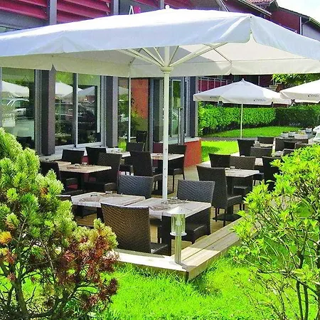 Sure By Western Aeroport Otel 3*