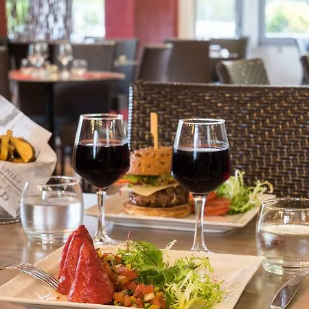 Sure By Western Aeroport 3* Biarritz
