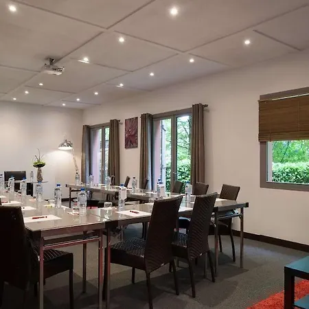 Sure By Western Aeroport 3* Biarritz