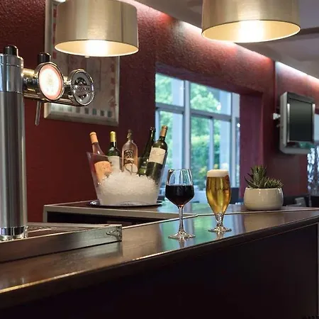 Sure By Western Aeroport 酒店 3*