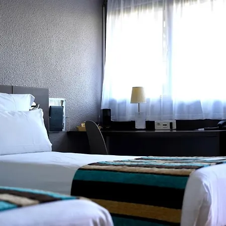 Sure By Western Aeroport Otel