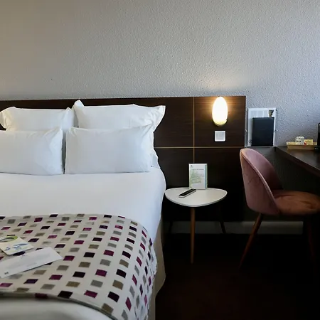 Hotell Sure By Western Aeroport 3*