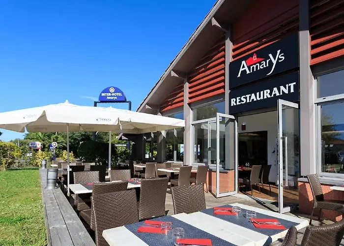 Sure By Western Aeroport Hotel Biarritz