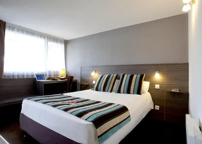 Hotel Sure By Western Aeroport 3*