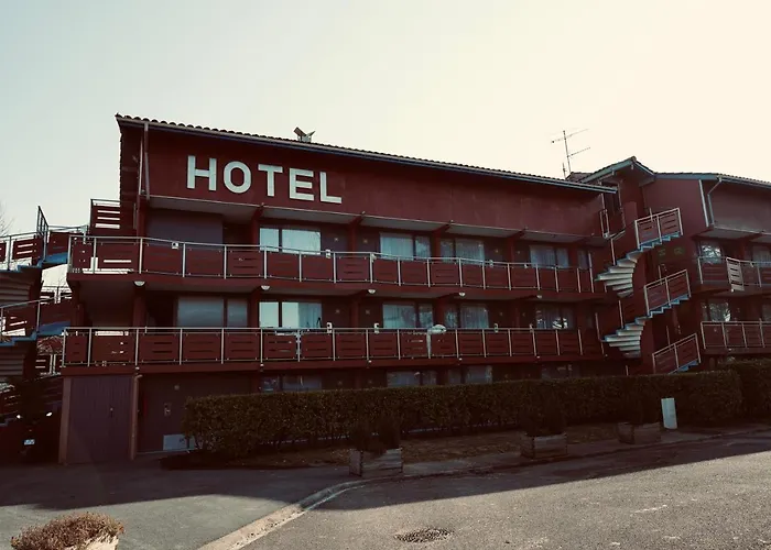 Hotel Sure By Western Aeroport 3*